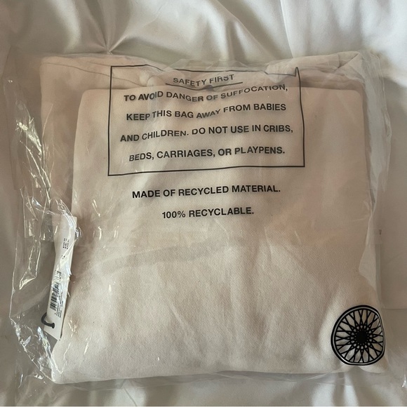 SoulCycle Sweatshirt - Picture 3 of 3